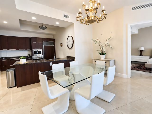 Residence 4007 property photo 13