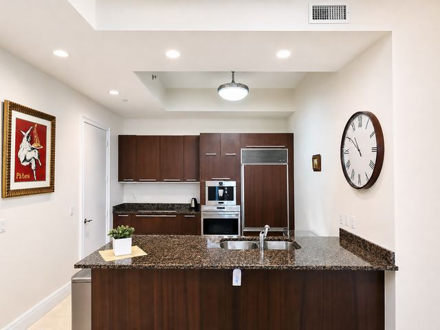 Residence 4007 property photo 15